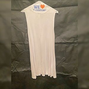 🚨White t-shirt dress🚨